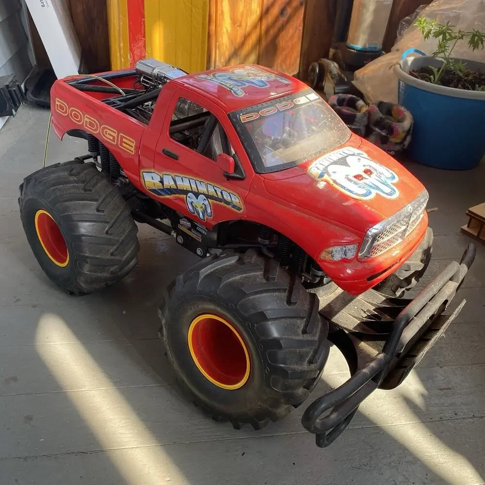 Super Start Master Pro Dodge Raminator Monster Truck New Bright Red Y2K ToyTruck